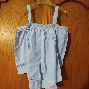 NWOT off the shoulder seersucker